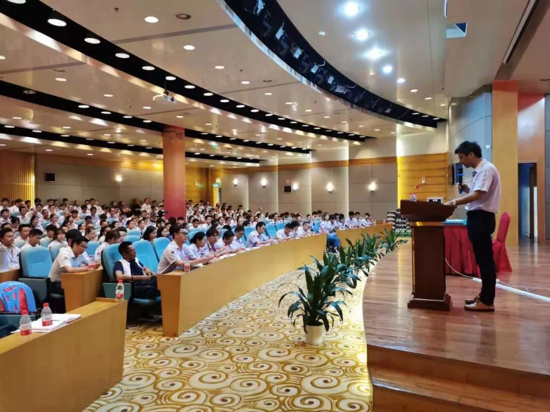 铸剑为军，砥砺奋进|深圳万(wan)至达年中研讨会及团建活(huo)动圆满结束